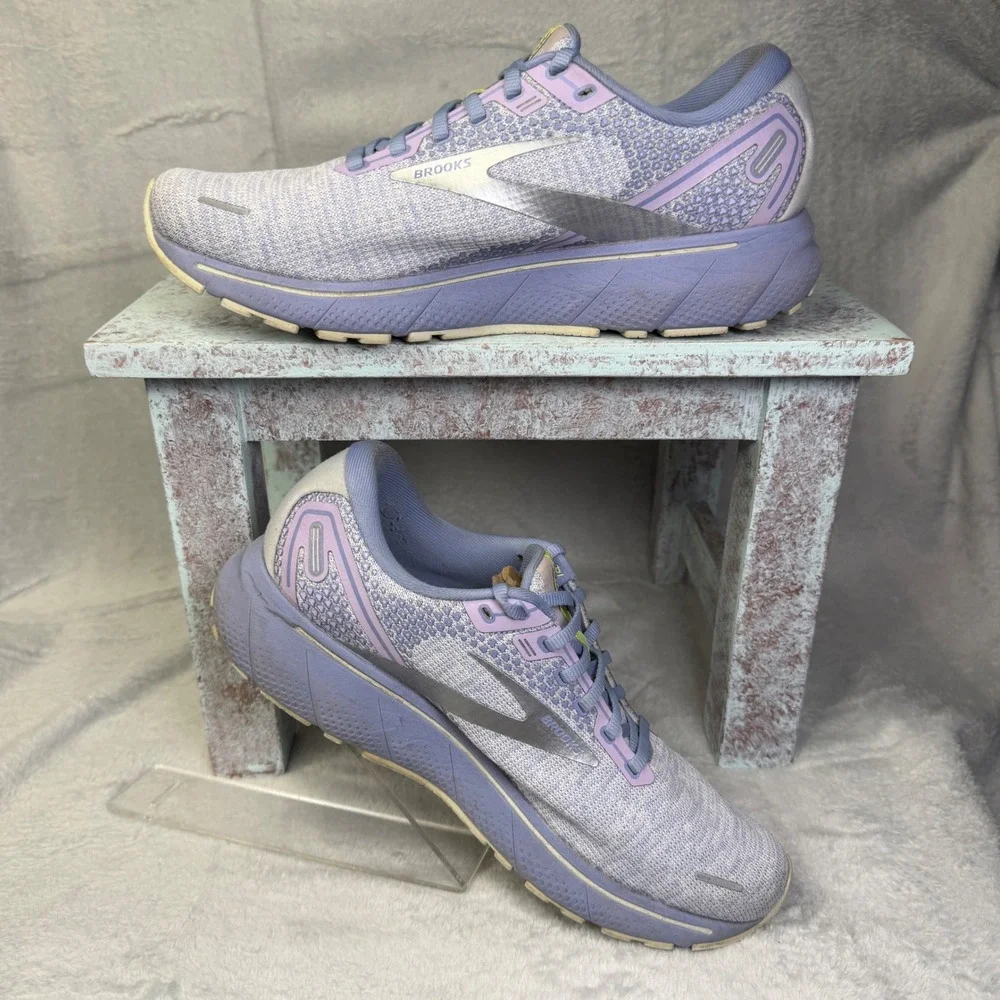 Brooks Ghost 14 Running Shoes Women 11 Purple Lavender Silver 1203561B566